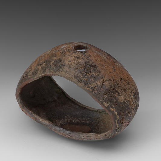 (#24) Aperture Vase 1