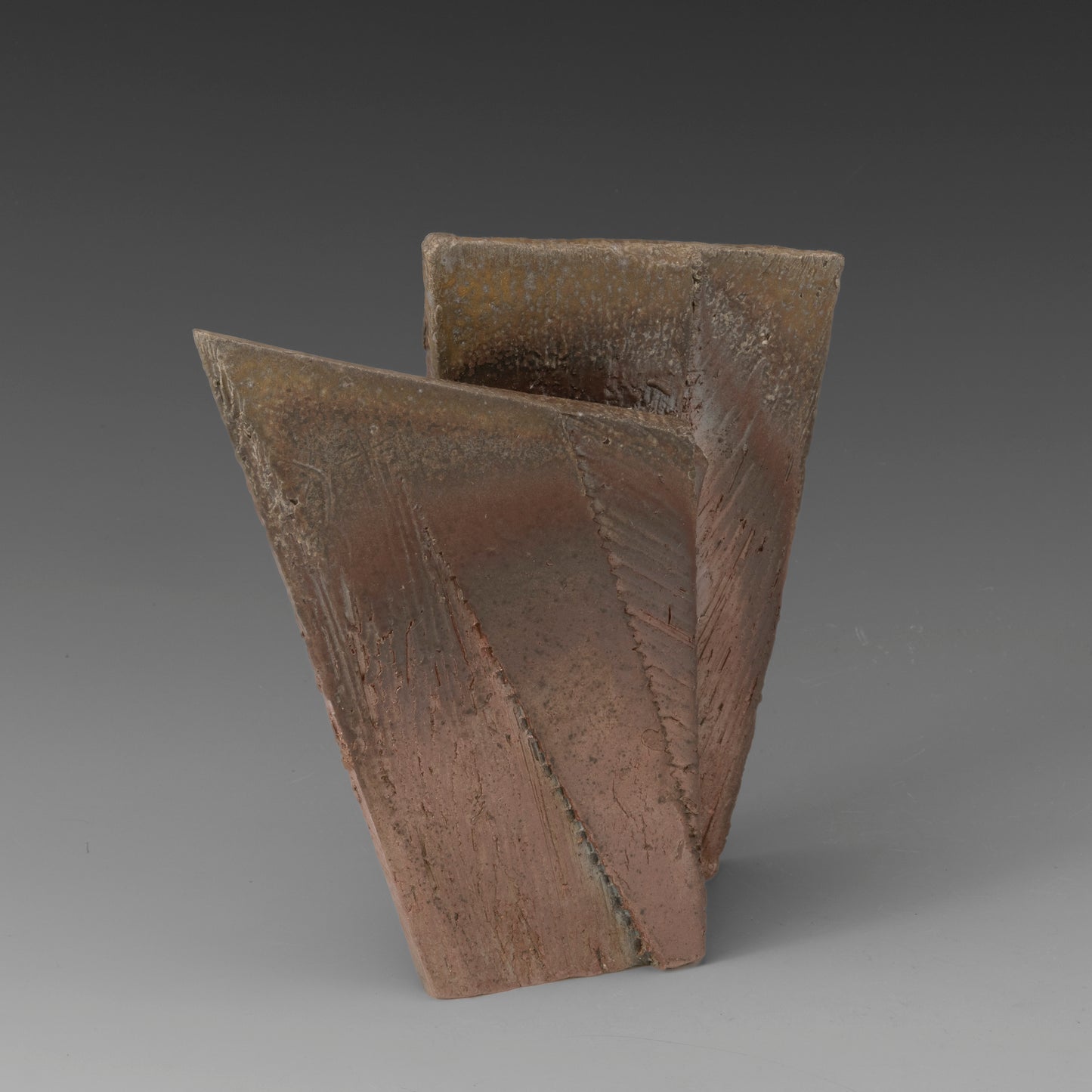 (#12) Small Sandwich Vase