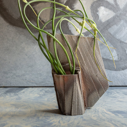(#14) Kite Vase 3