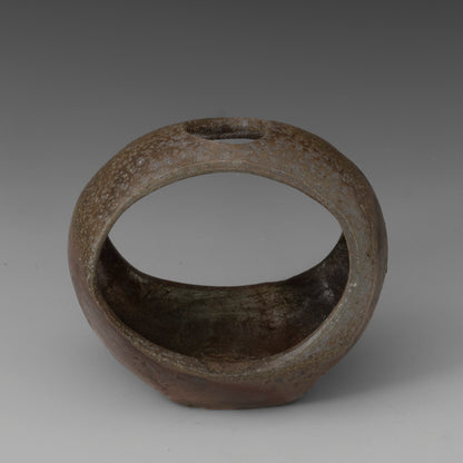 (#31) Small Aperture Vase