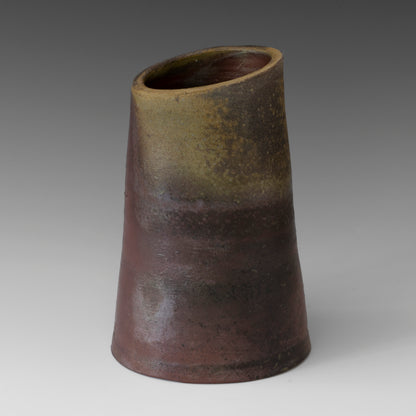 (#12) Trunk Vase 1